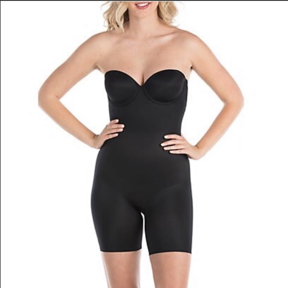 Spanx assets strapless cupped shaping bodysuit